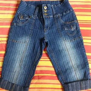 Womens Blue Jean Capris